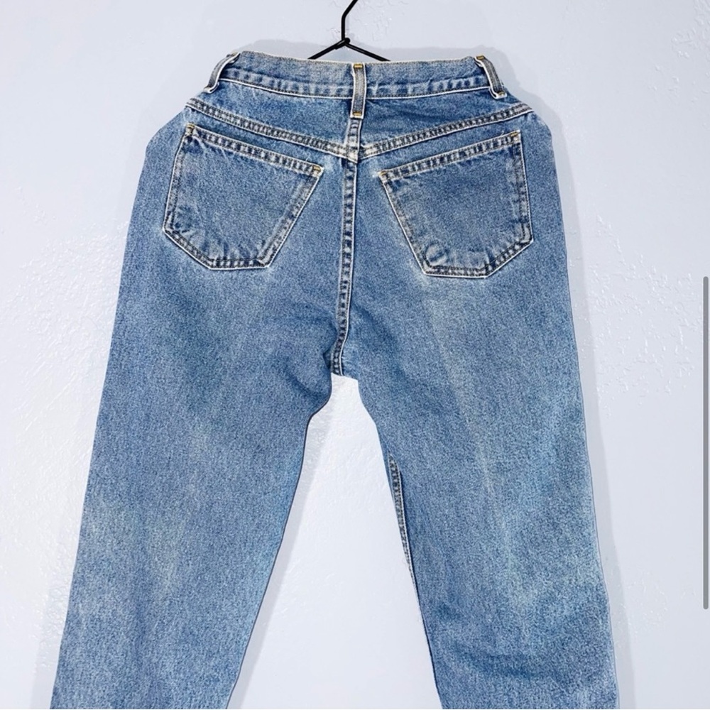 Newport News
VINTAGE MOM JEANS WITH STRIP EMBROIDERED SIDES 6/24" - Picture 5 of 7
